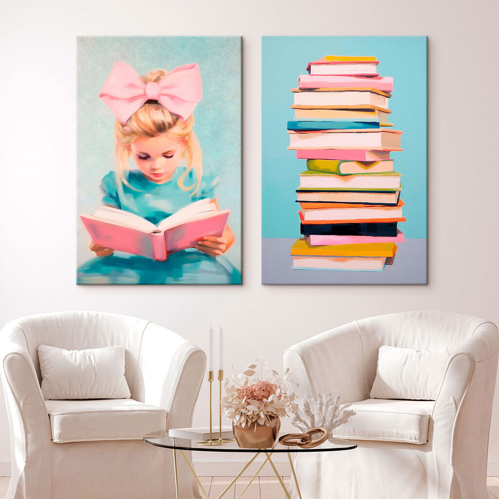 Een meisje dat een boek leest en een stapel boeken in een interieur