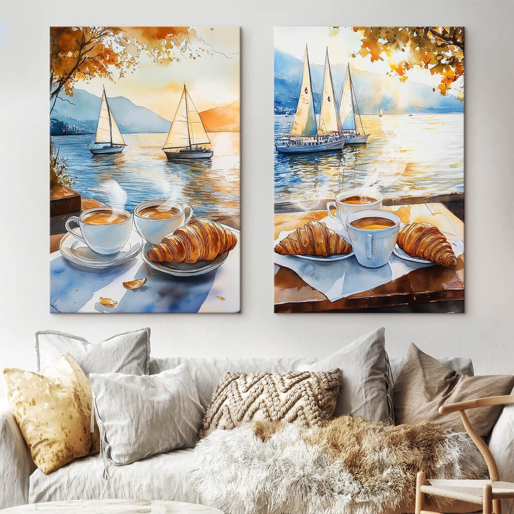 Aquarelschilderij van een paar kopjes koffie en croissants op een tafel, met bootjes op de achtergrond in een interieur