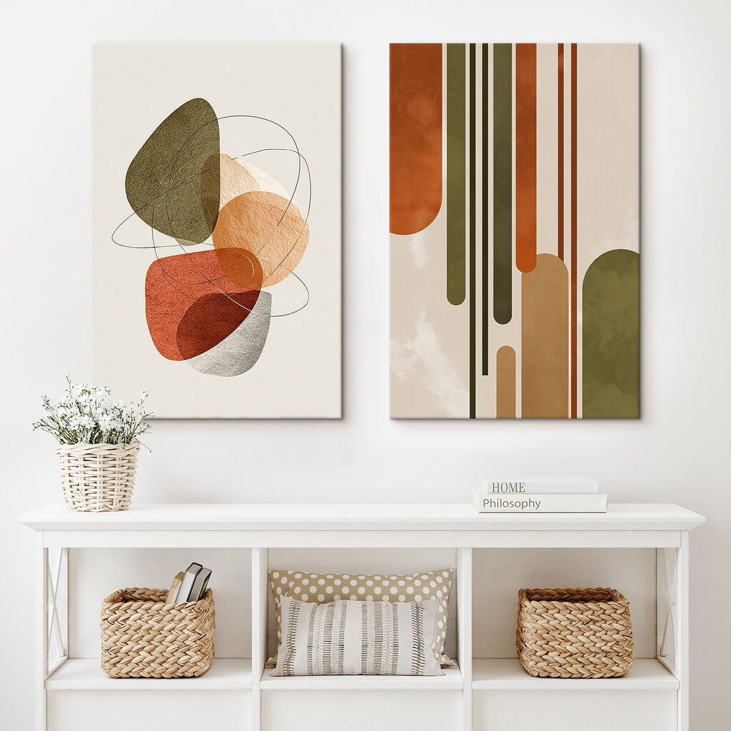 - Abstracte vormen in aardetinten in een interieur