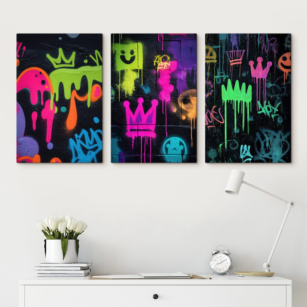 Levendige straatkunst met speelse ontwerpen in een interieur