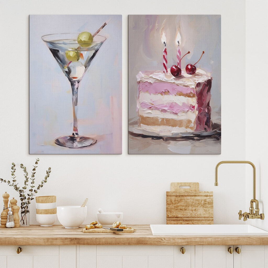 Schilderij van een taart en een martiniglas met fruit erin in een interieur