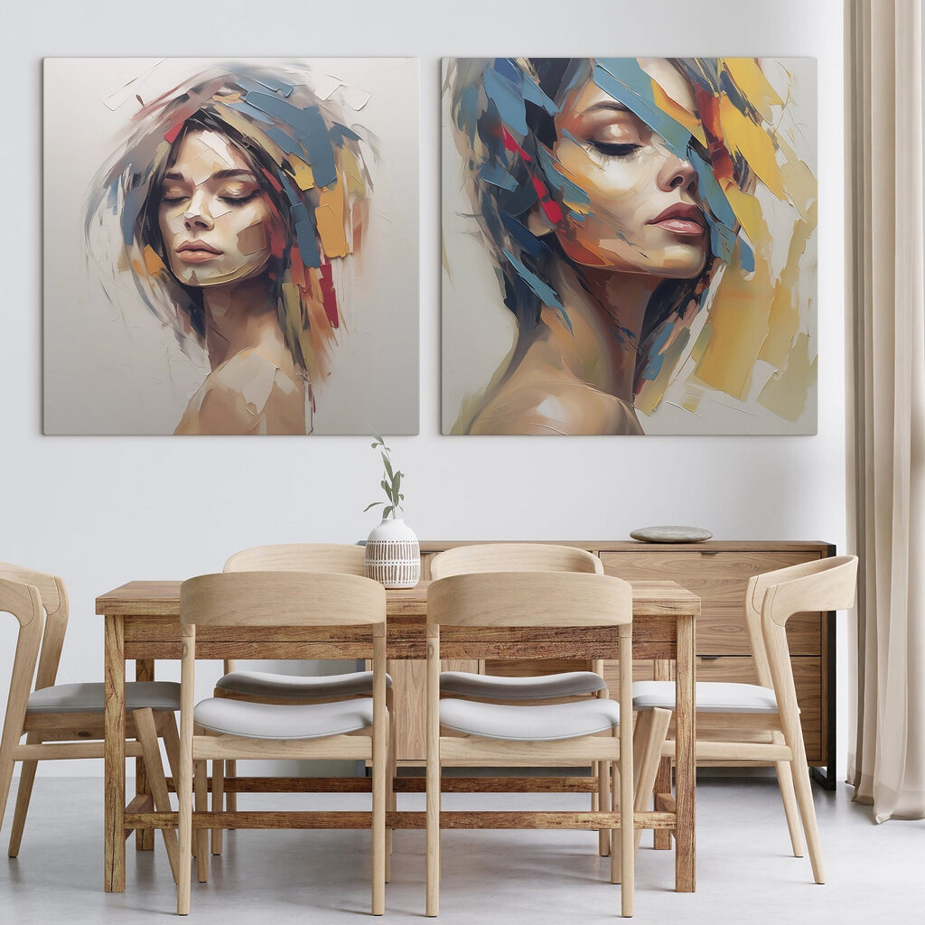 Vrouw met verf op haar gezicht in een interieur