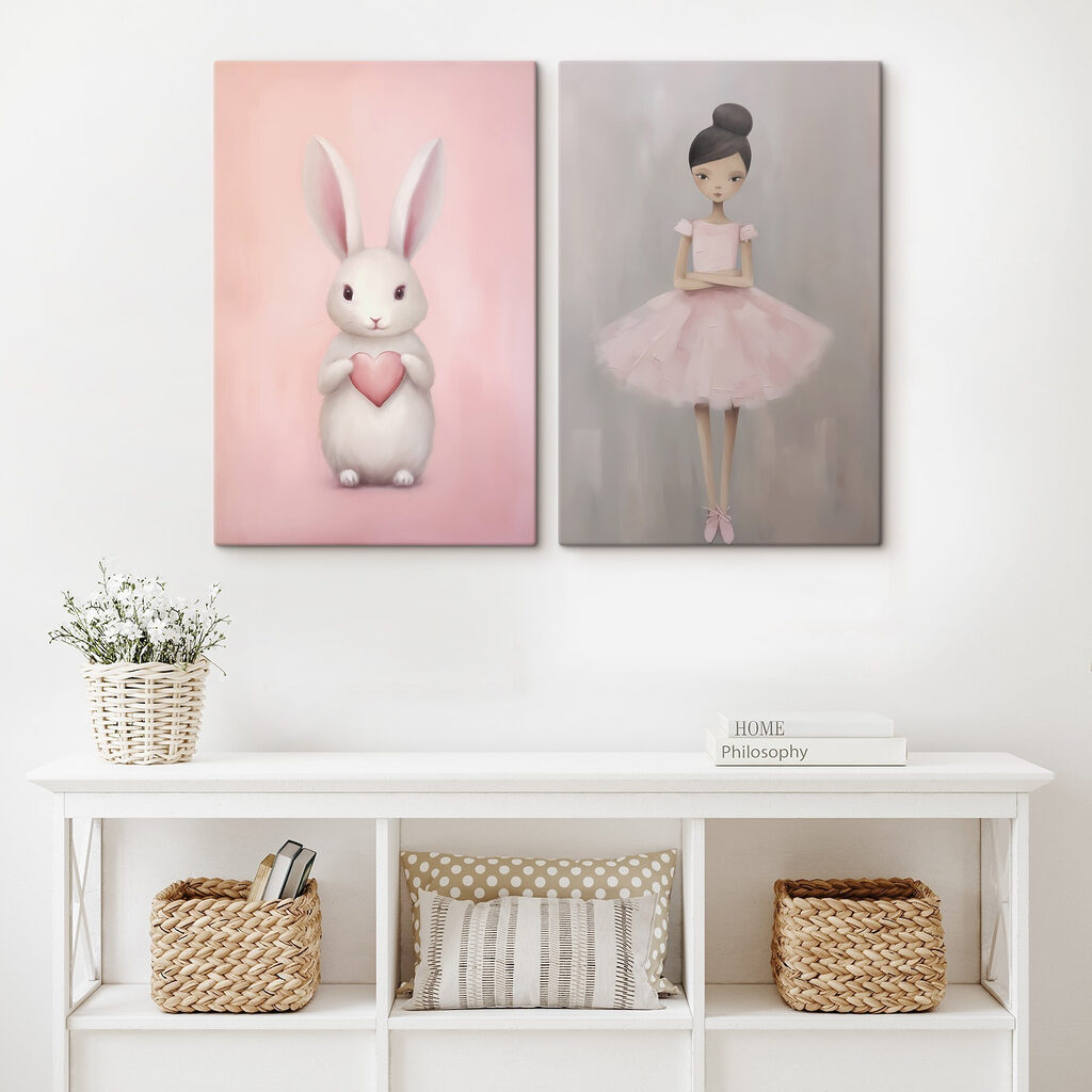 Twee schilderijen van een meisje en een konijn in een interieur