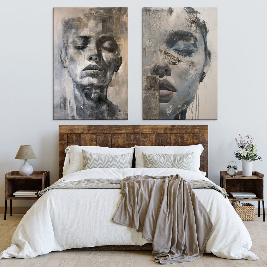 Schilderij van het gezicht van een vrouw in een interieur