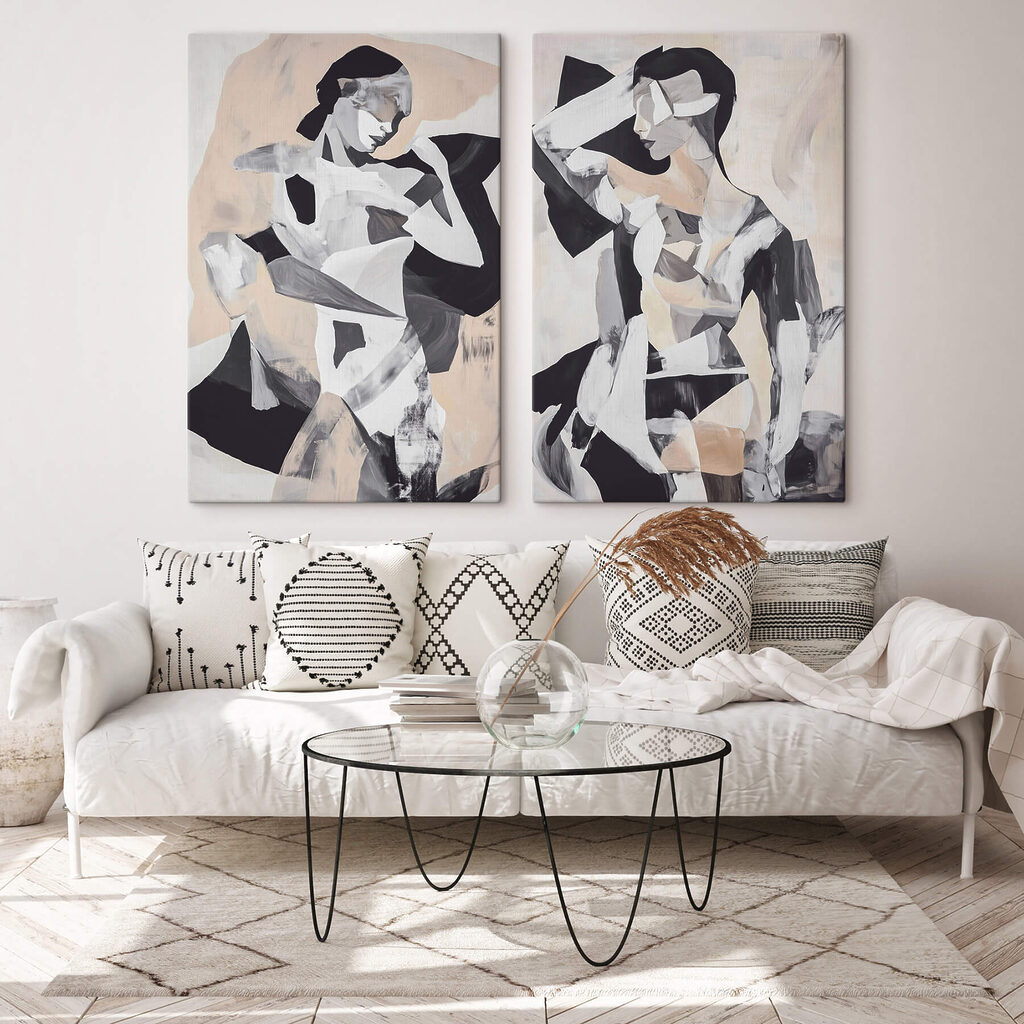 Twee afbeeldingen van een vrouw — interieur 2
