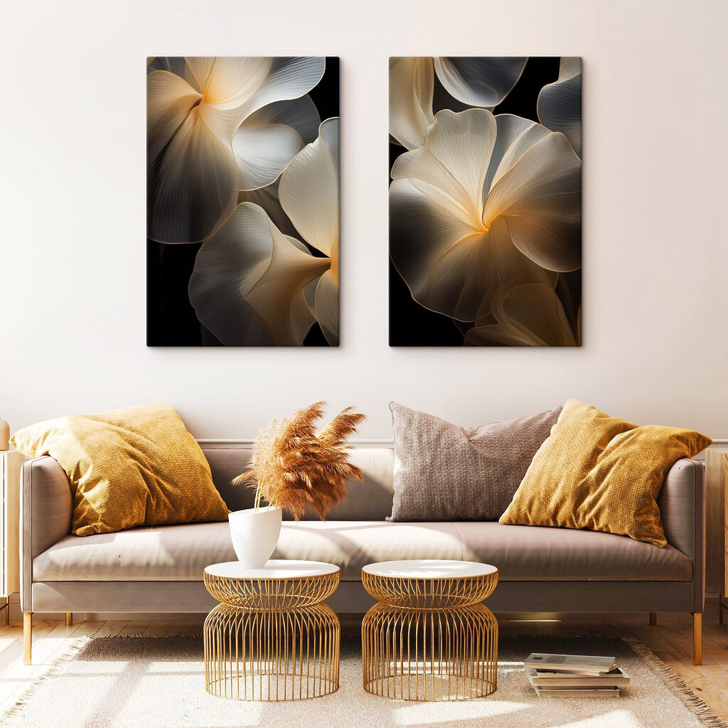 Verfijnde bloemmotieven in zachte tinten — interieur 1