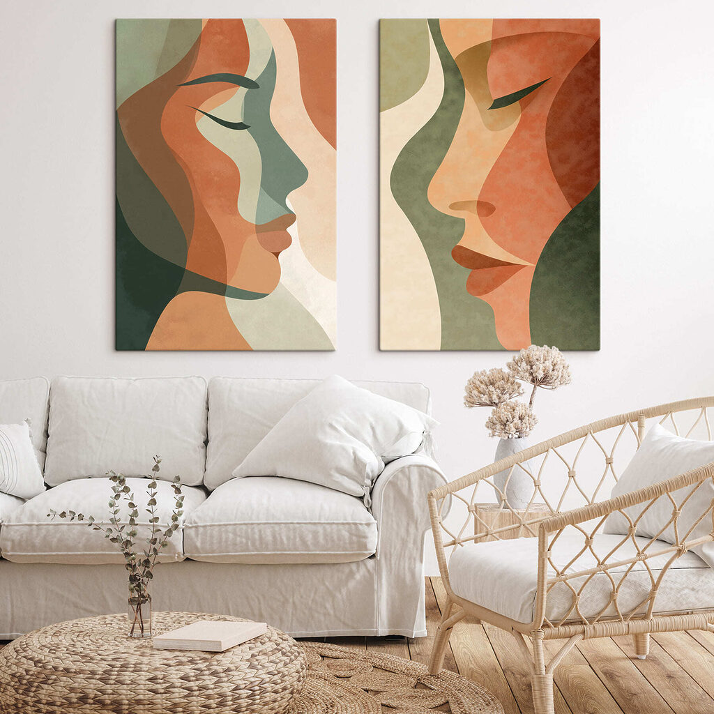 Zijaanzicht van het gezicht van een vrouw in een interieur