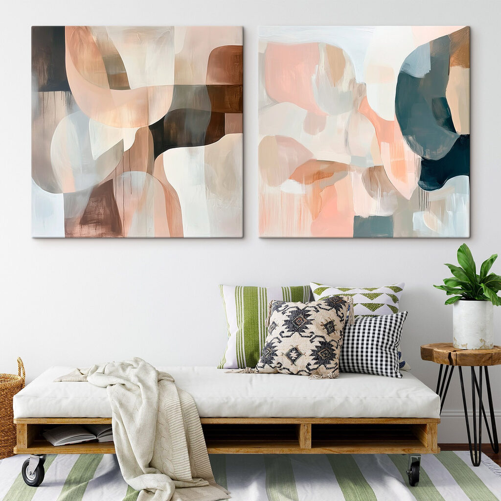 Twee schilderijen in verschillende kleuren — interieur 1