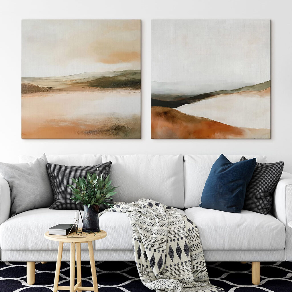 Twee schilderijen van heuvels en nog meer heuvels — interieur 1