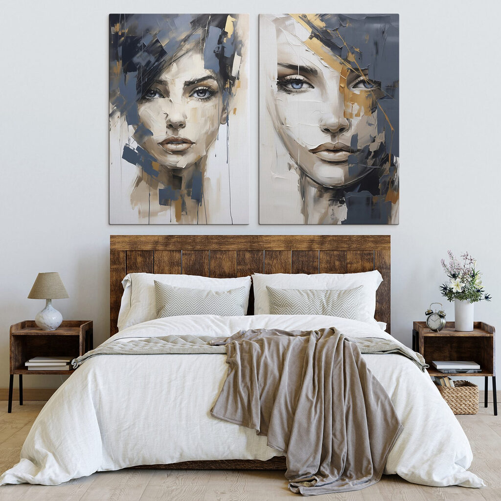 Twee schilderijen van vrouwengezichten — interieur 2