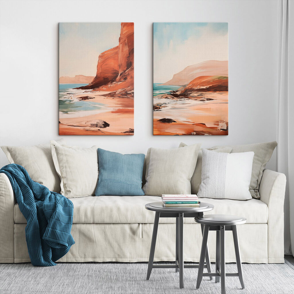Schilderij van een strand en een rotsachtige klif in een interieur