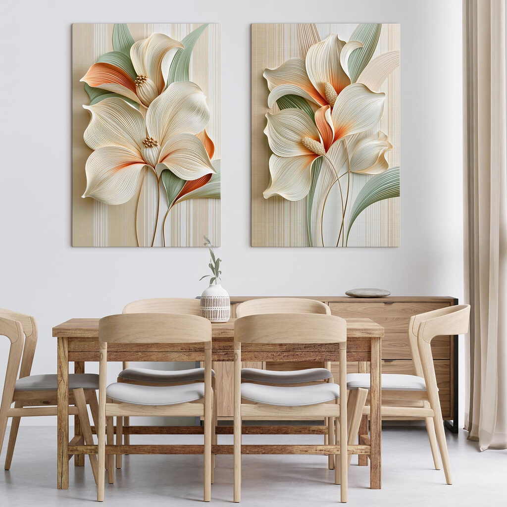 Elegant bloemmotief in zachte kleuren in een interieur