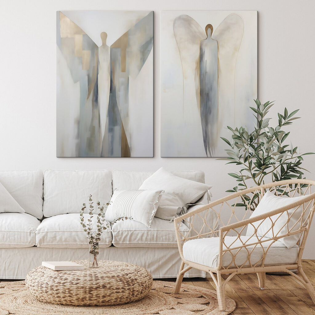Etherische figuren in gedempte tinten in een interieur