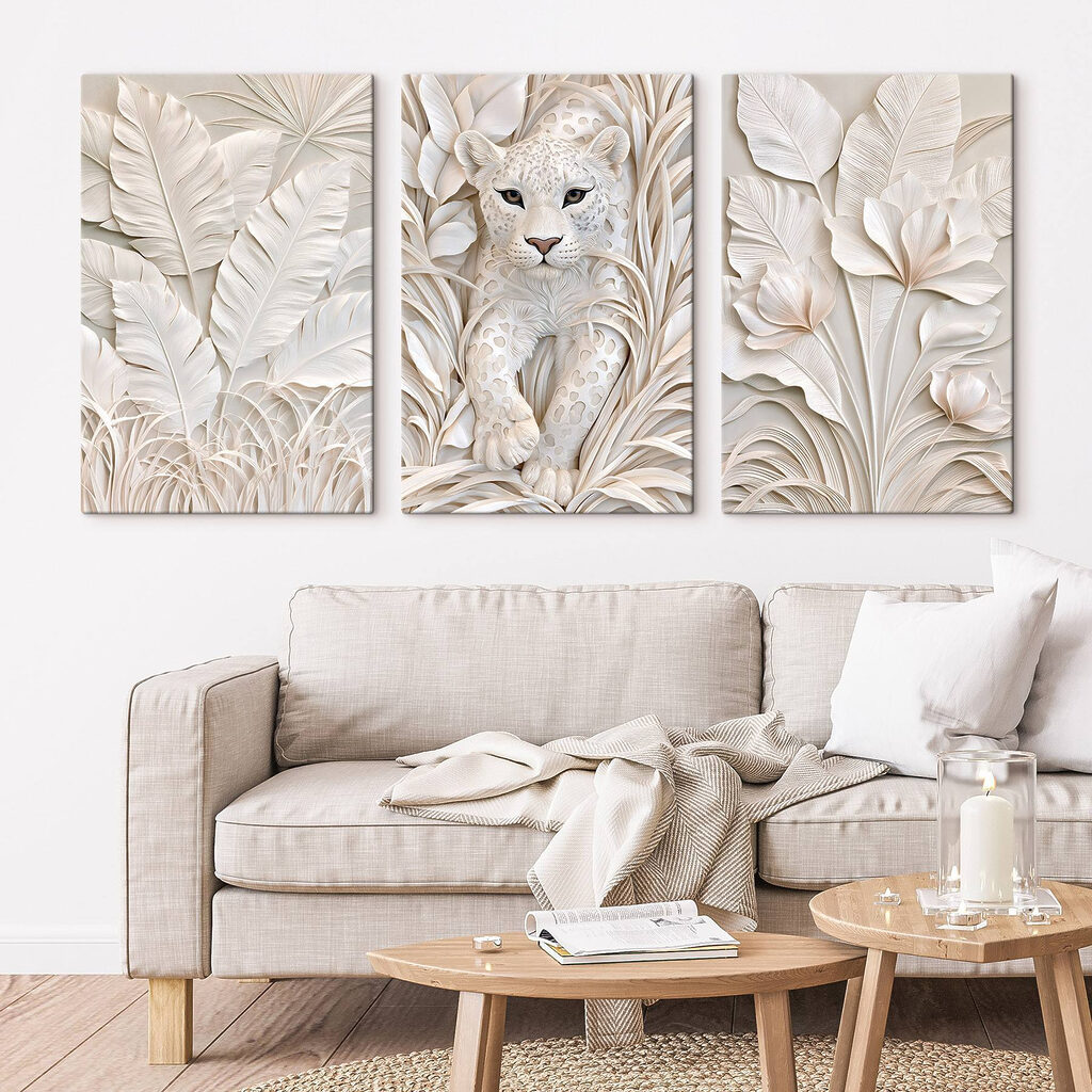 Beeld van een witte tijger met bladeren — interieur 1