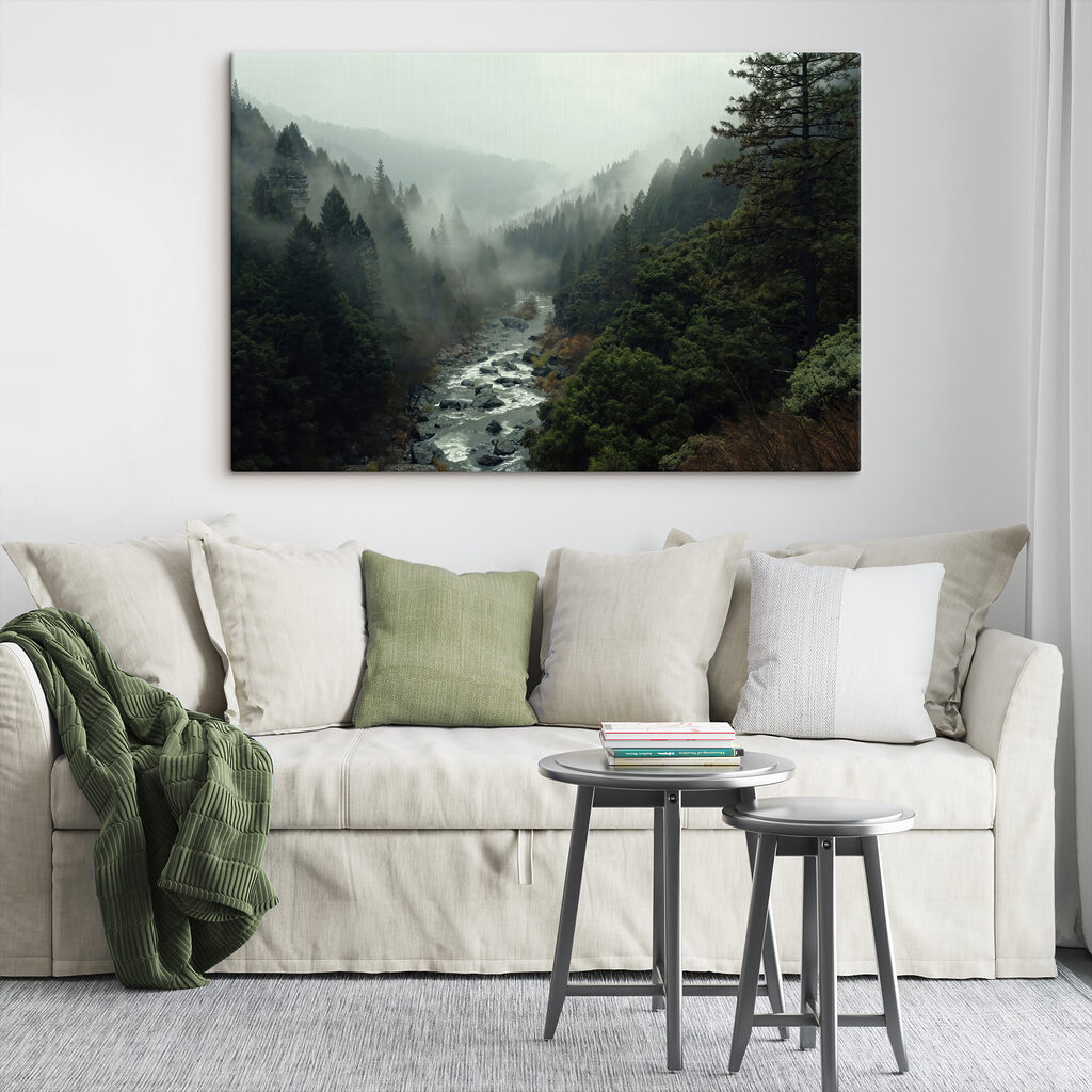 Rivier tussen beboste hellingen — interieur 3
