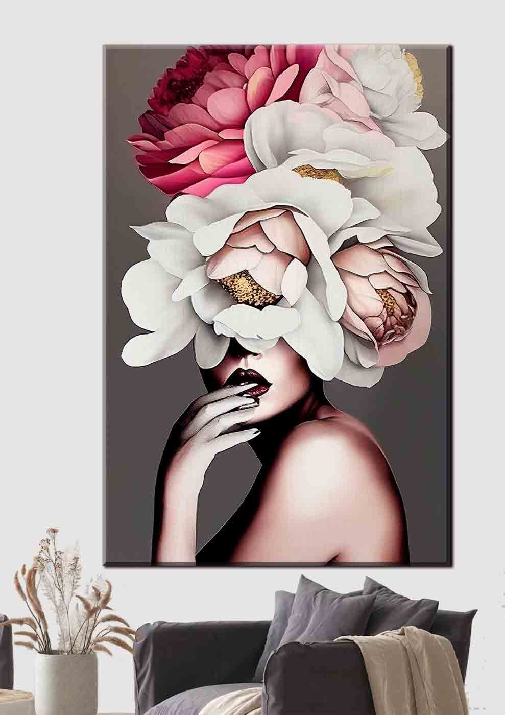 Een gezicht achter bloemen — interieur 2