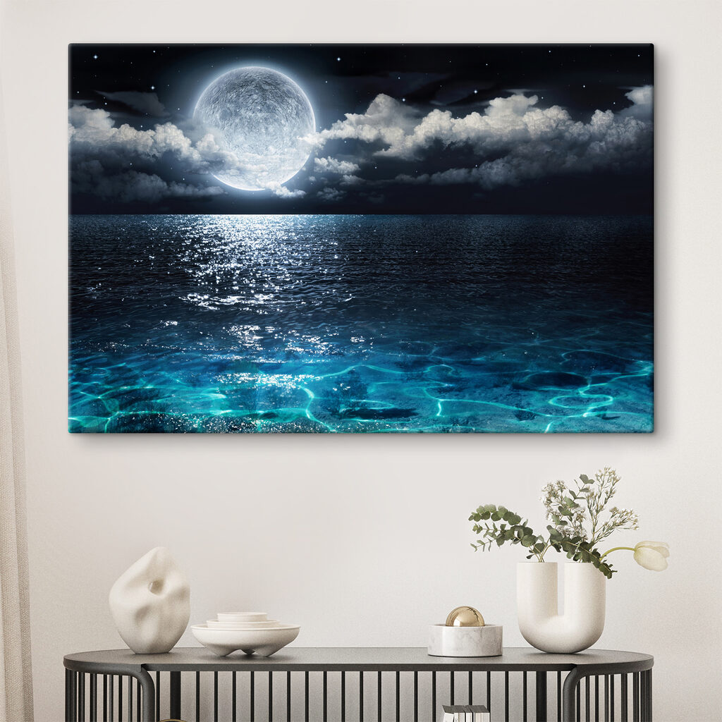 Maanlicht op fonkelend water — interieur 4