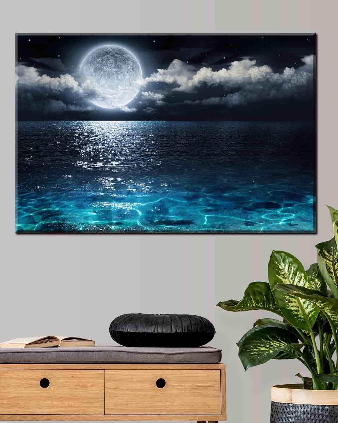 Maanlicht op fonkelend water — interieur 3