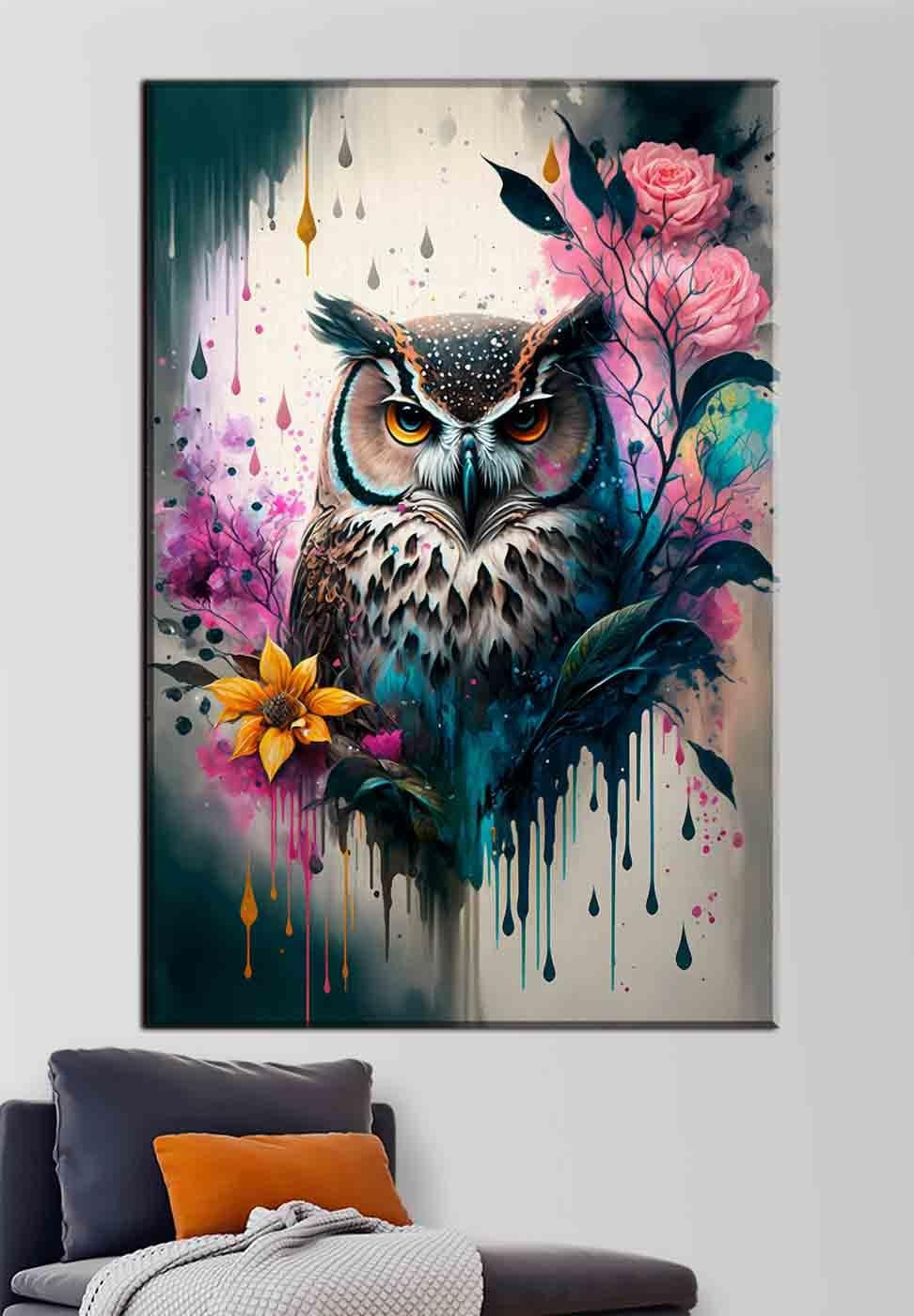 Uil tussen geschilderde rozen — interieur 1