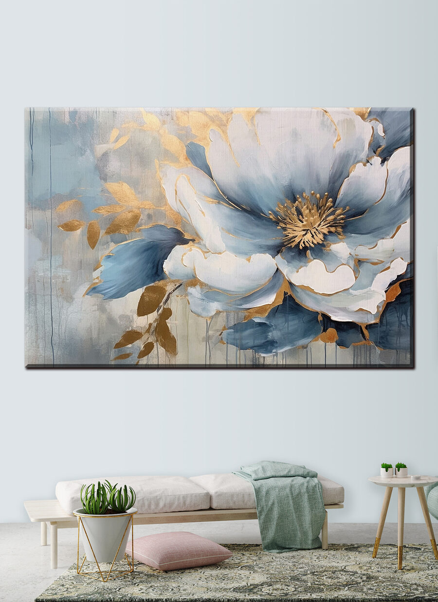 Bloemen met blauwe schaduwen in een interieur