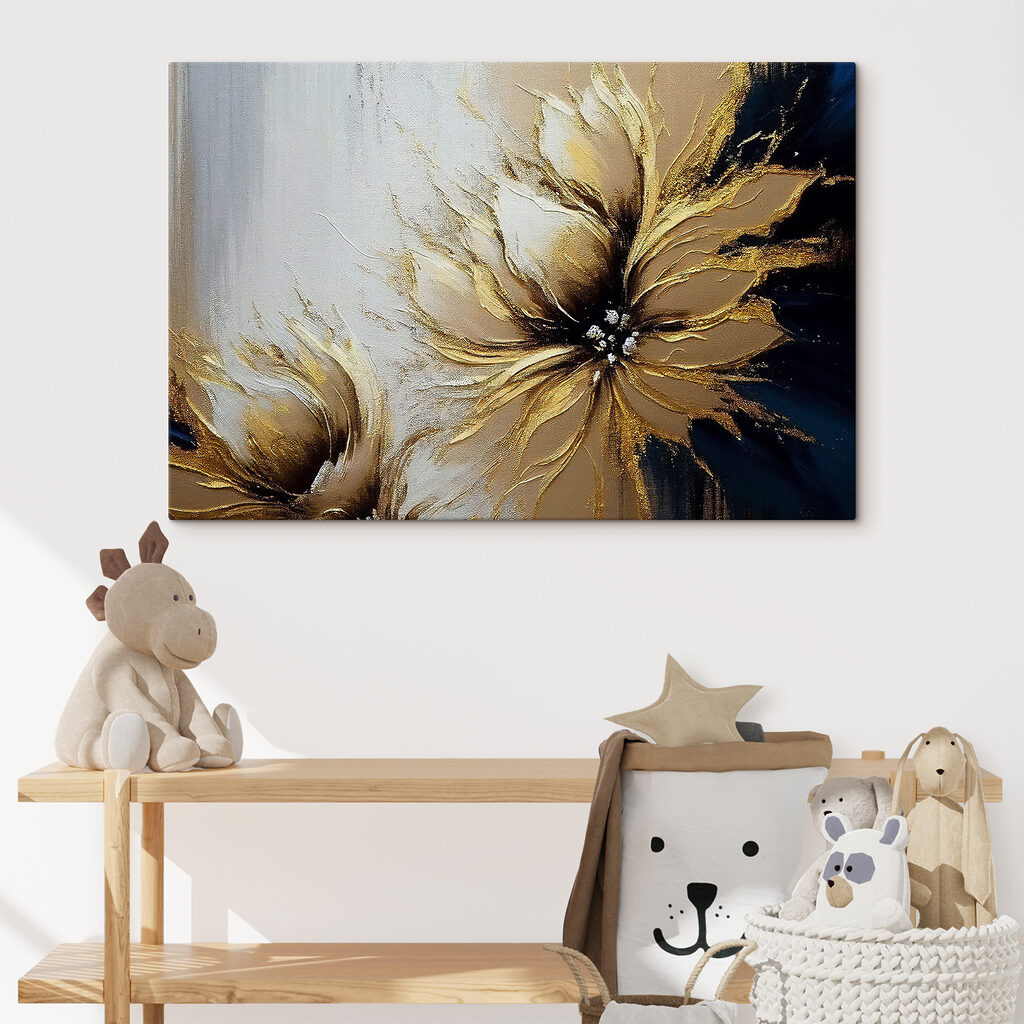 Goud langs donkere bloemblaadjes — interieur 5