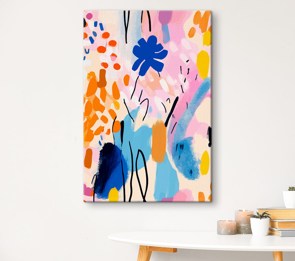 Een kleurrijk schilderij van bloemen en bladeren — interieur 1