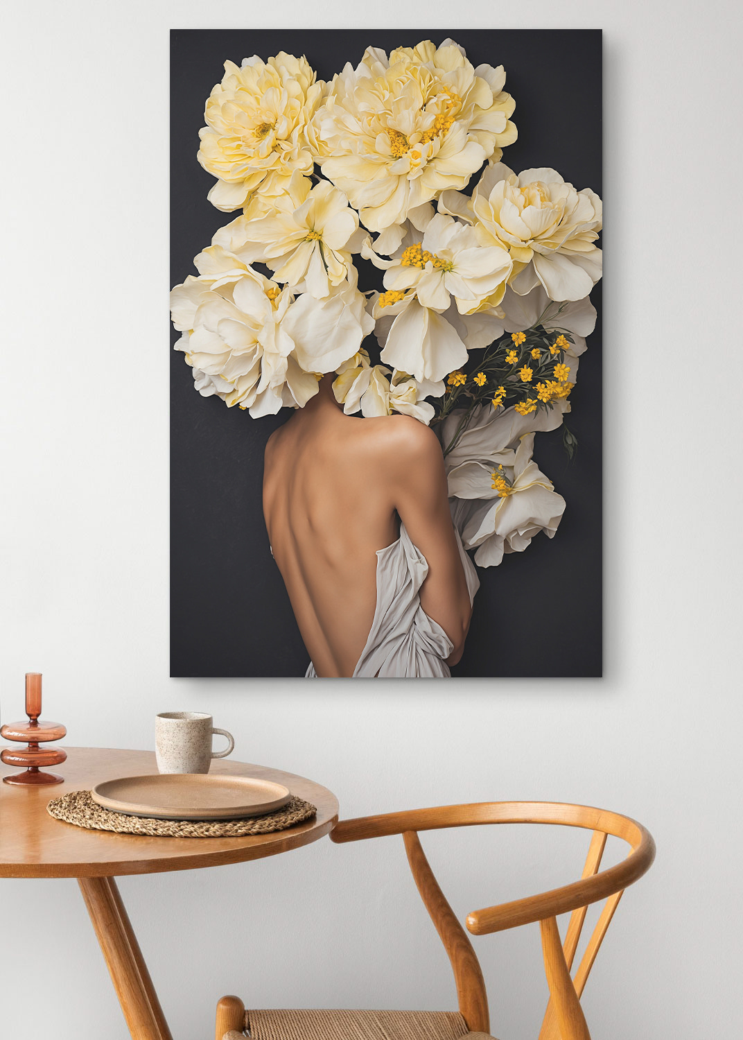 Bloemen langs haar schouders — interieur 2