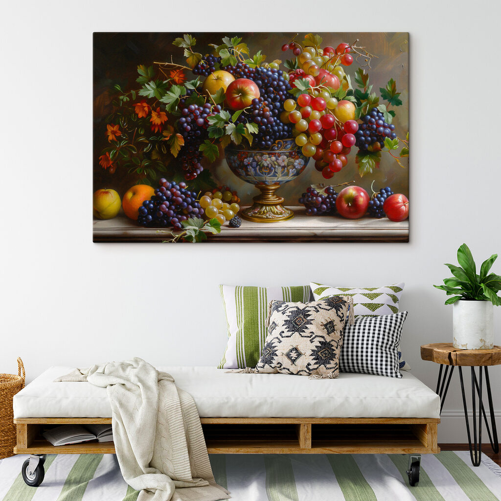 Een schilderij van fruit in een vaas in een interieur