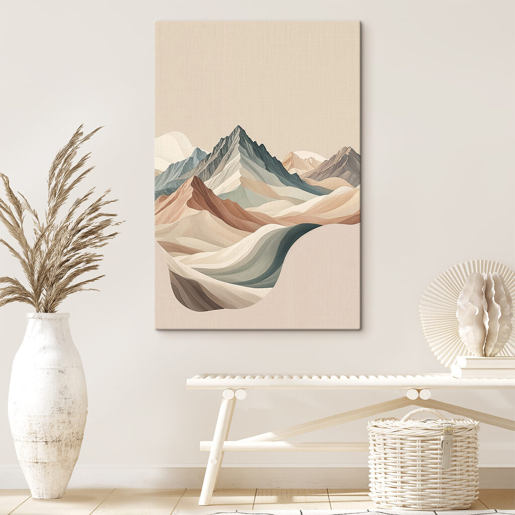 Een schilderij van bergen in verschillende kleuren — interieur 1