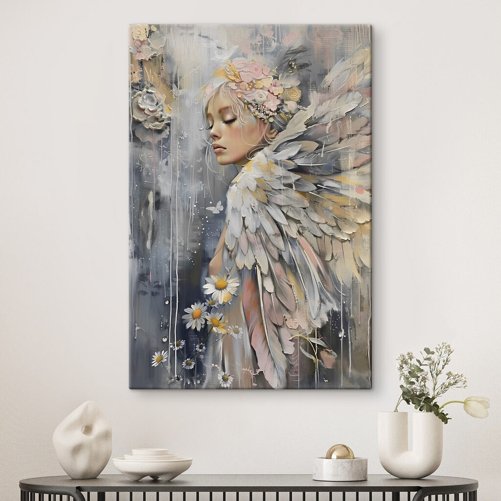 Een schilderij van een vrouw met vleugels en bloemen — interieur 4
