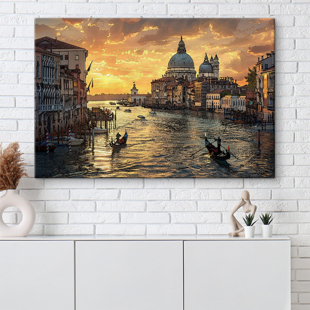 Een water met boten en gebouwen op de achtergrond — interieur 2