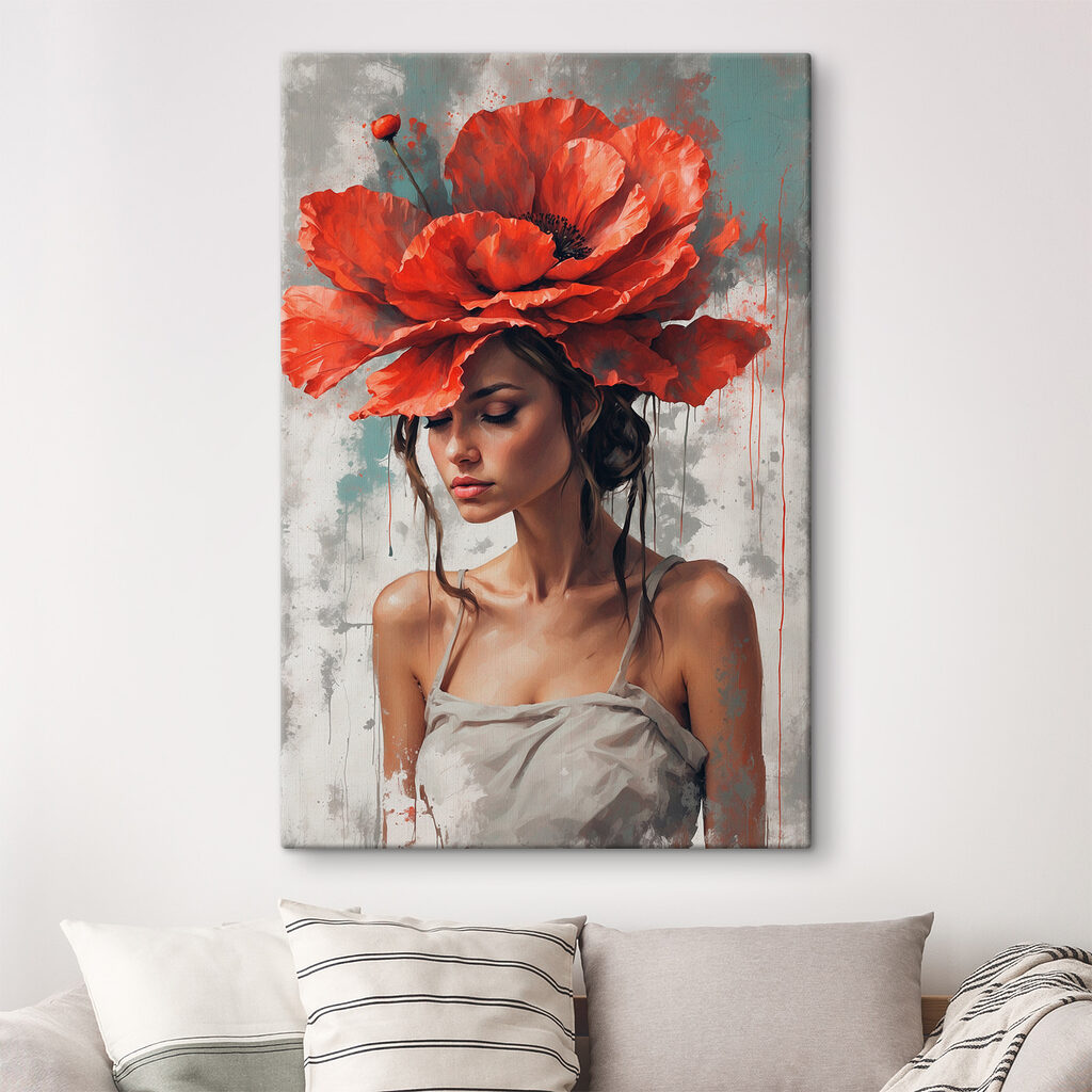 Een vrouw met rode bloemen op haar hoofd in een interieur