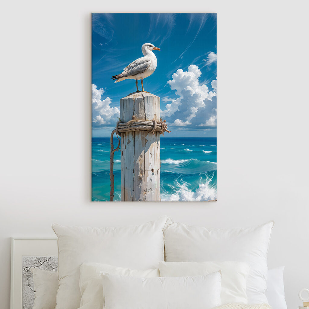 Meeuw op een strandpaal in een interieur
