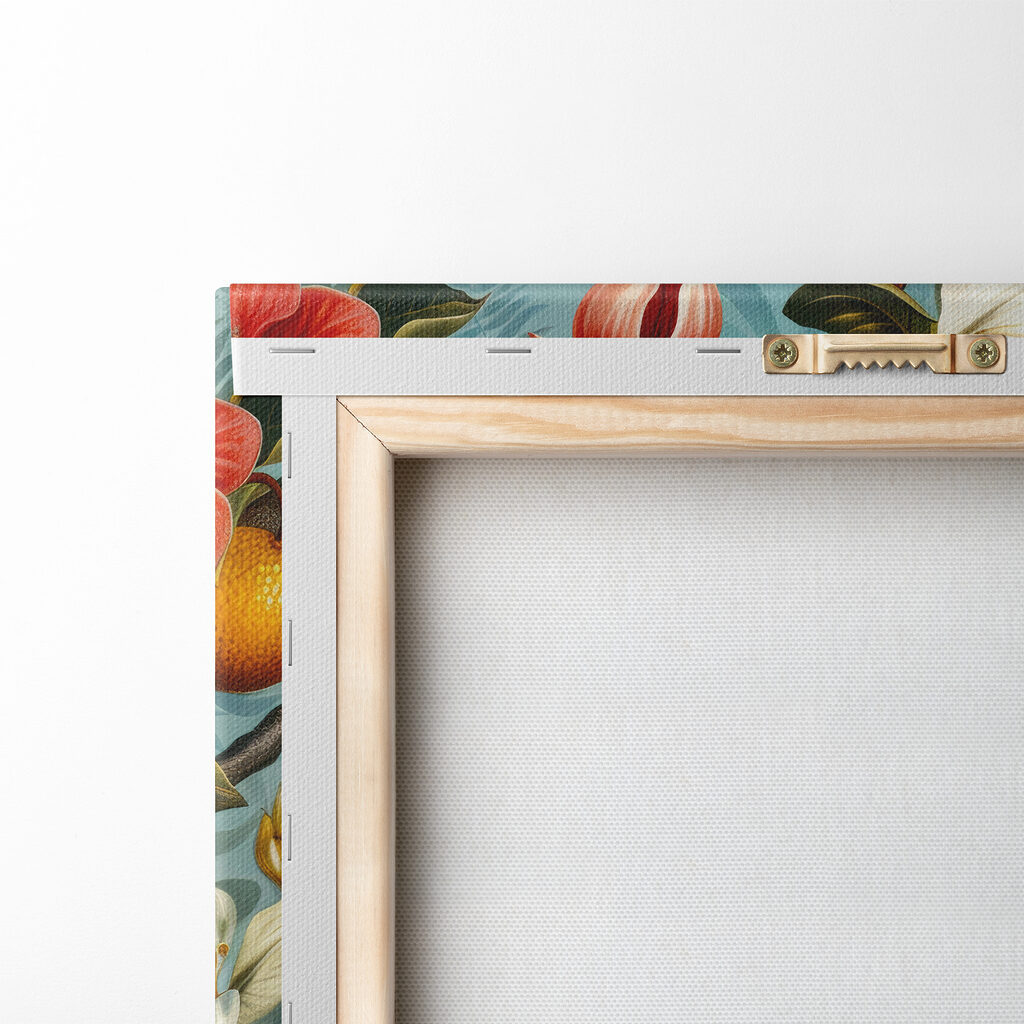 Bloemen tussen oranje fruit — achterkant