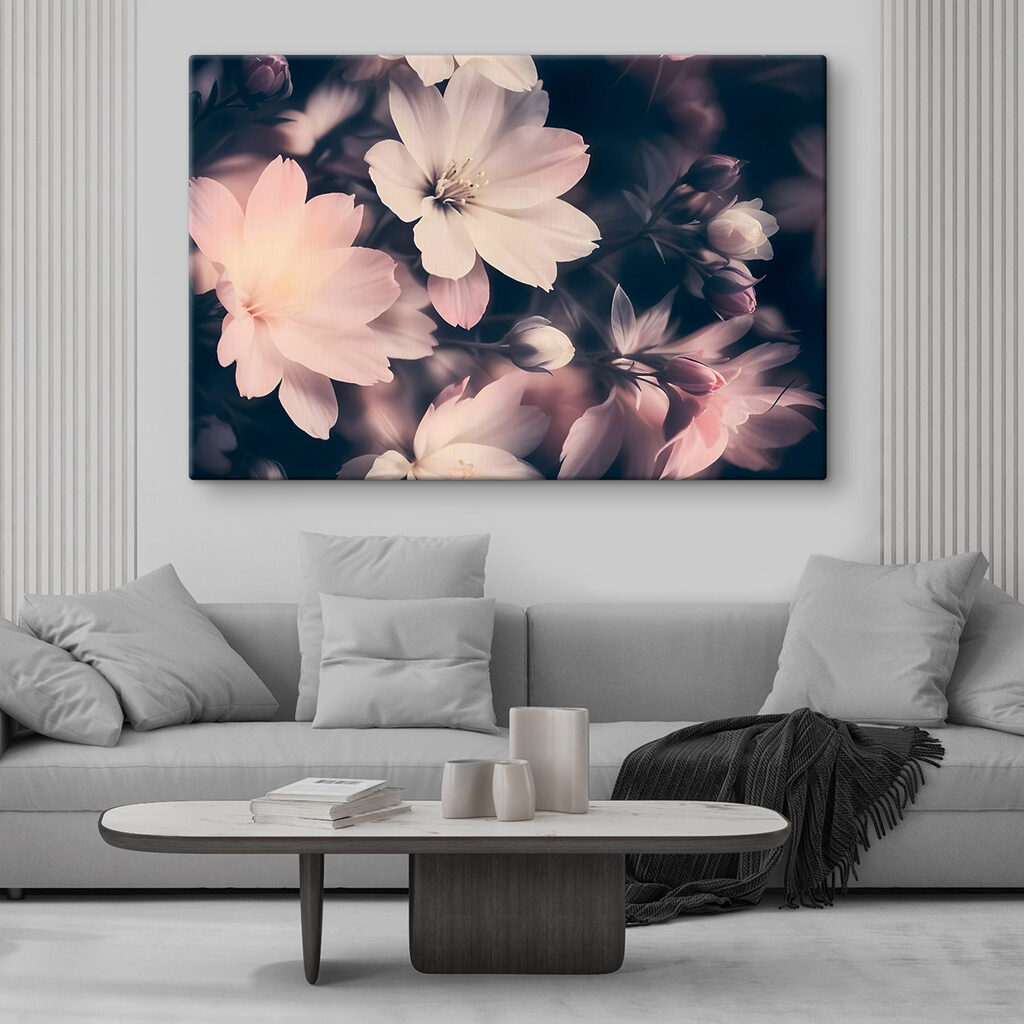 Roze bloemen in nachtschaduw — interieur 1