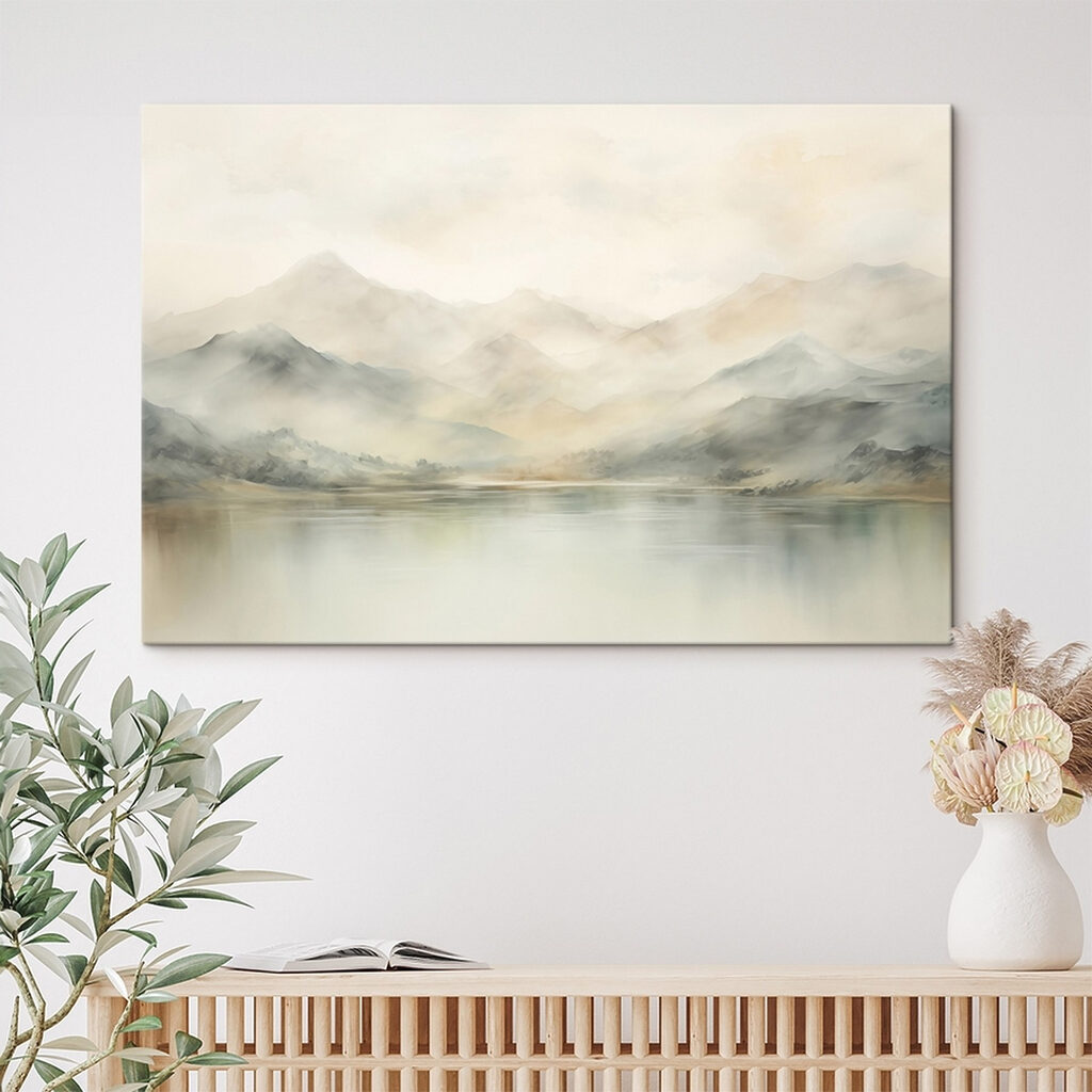 Bergnevel op bleek spiegelwater — interieur 2