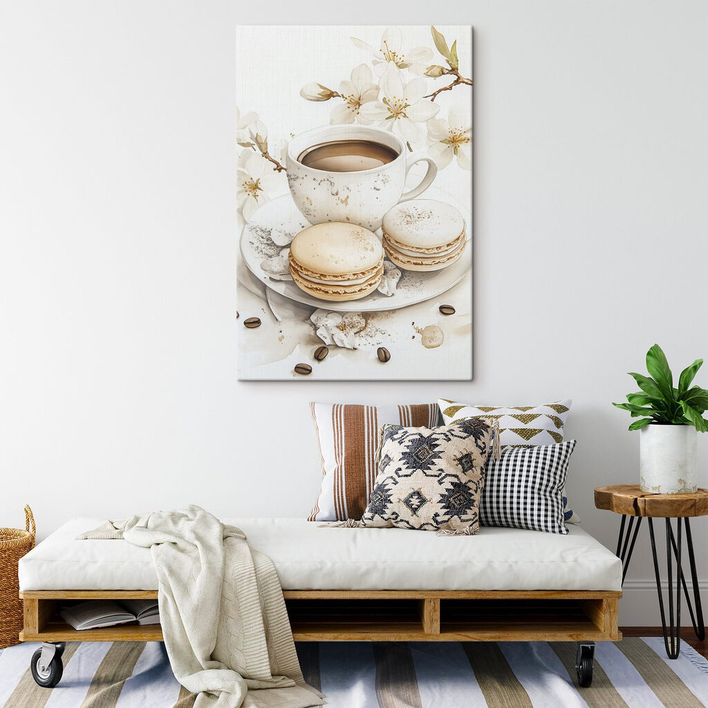 Witte bloemen bij koffiekopje — interieur 2