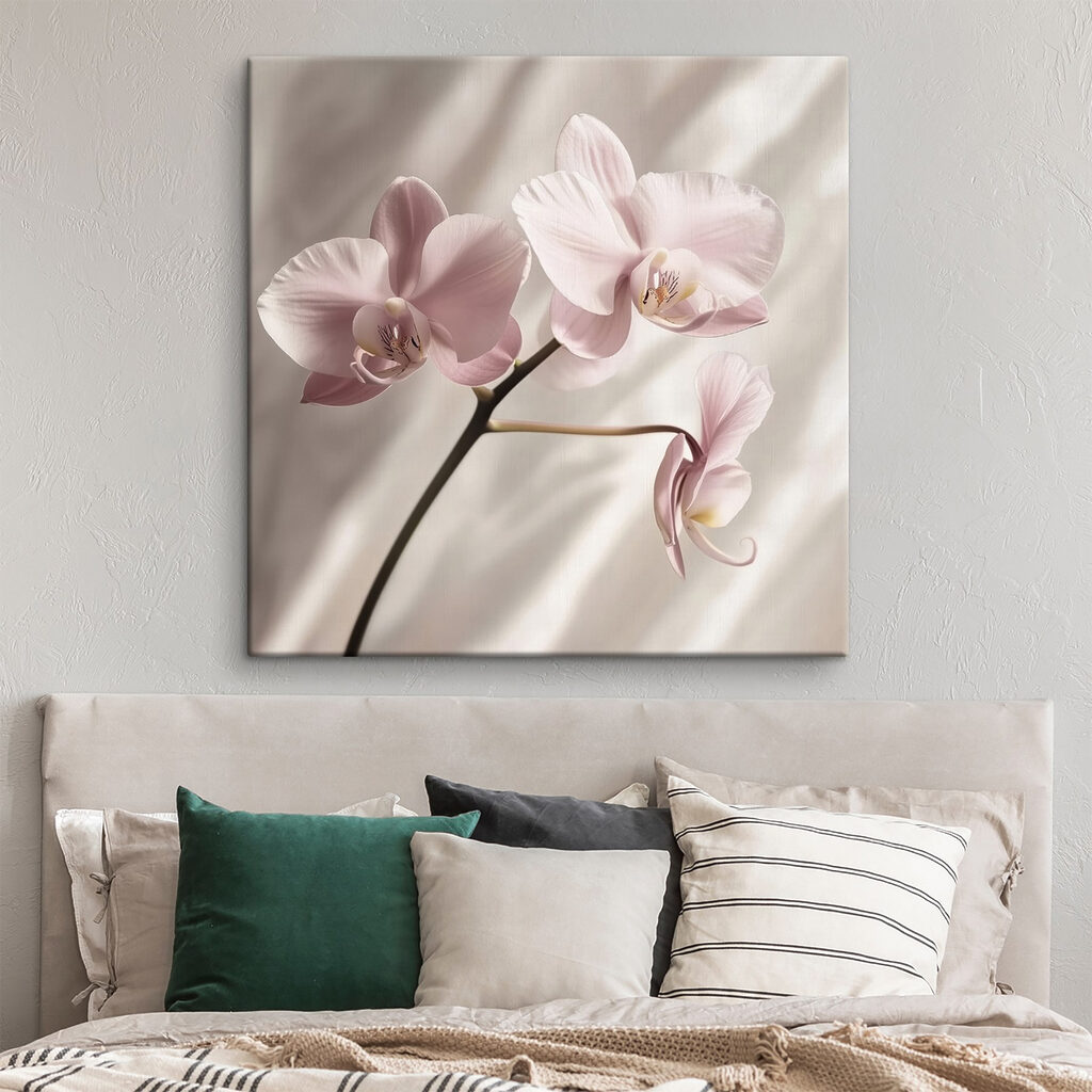 Roze orchidee voor gordijnplooien — interieur 2