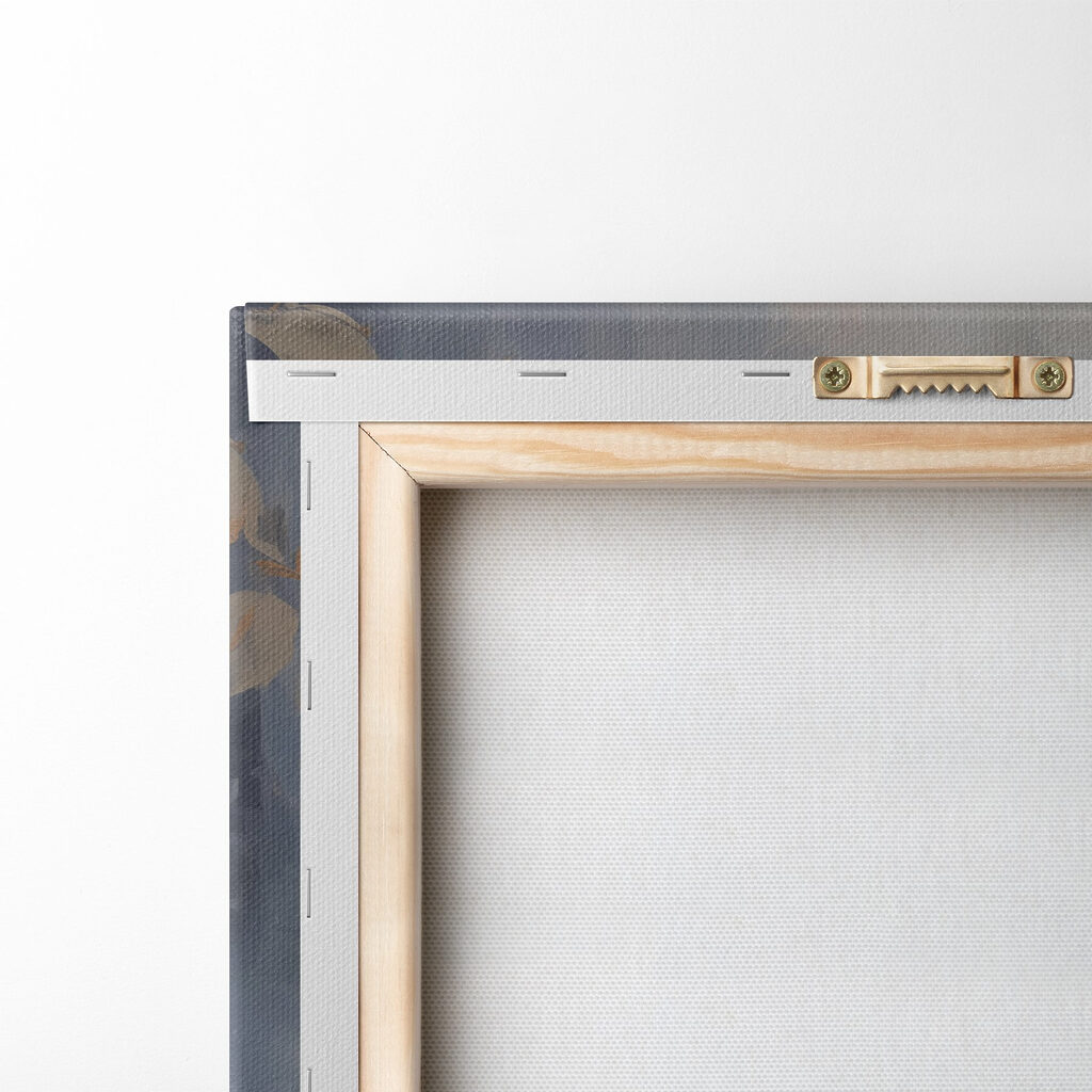 Witte rozen tegen nevelblauw — achterkant