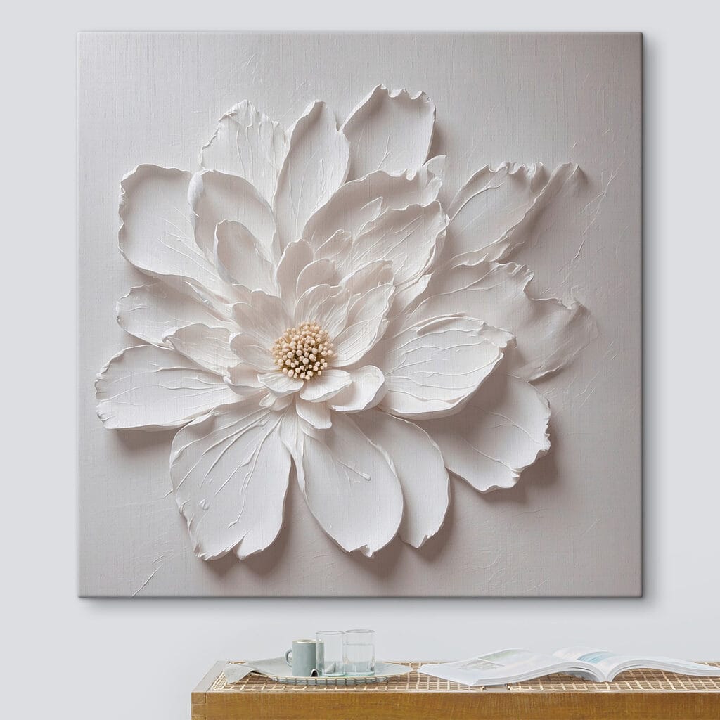 Witte bloem met schaduwranden — interieur 1