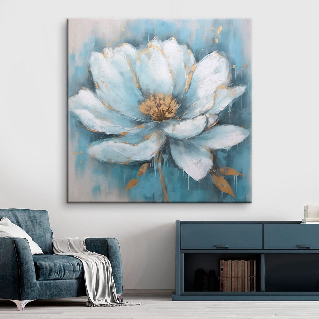 IJsblauwe bloem met goudrandjes — interieur 2
