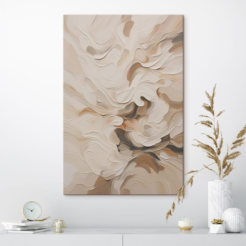 Zandkleurige plooien met grijssporen — interieur 2