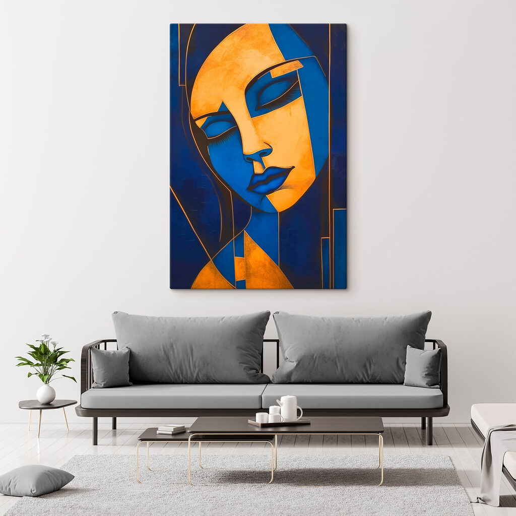 Blauw masker tussen goud — interieur 2