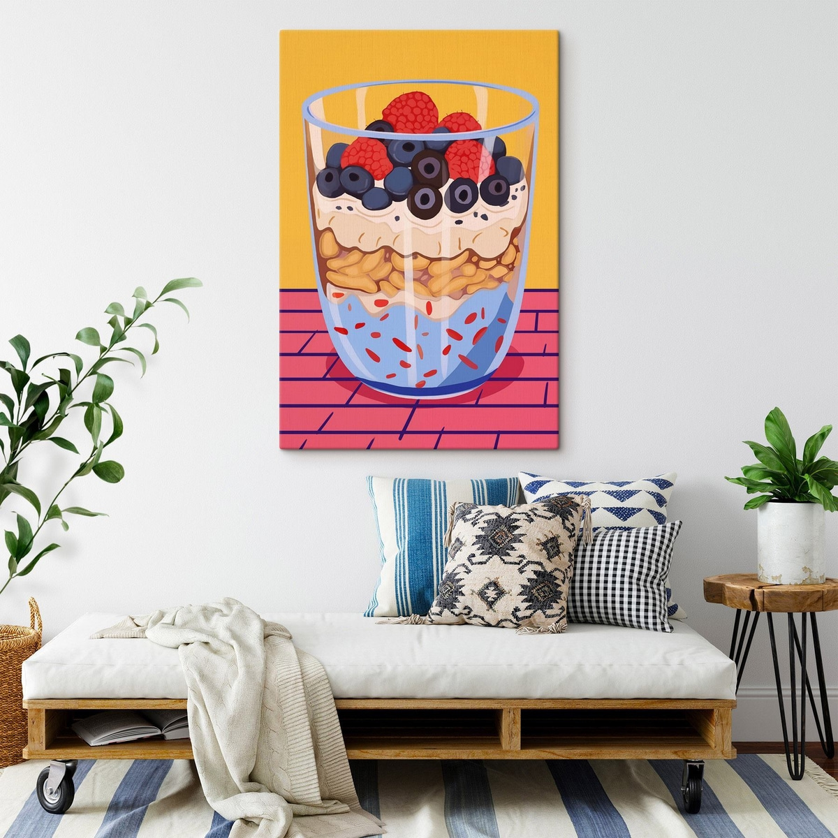 Glas met yoghurt, bessen en ontbijtgranen — interieur 2