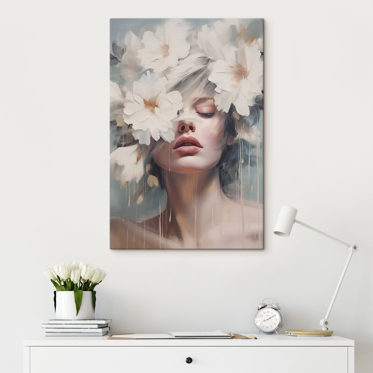 Vrouwenportret met witte bloemen — interieur 2