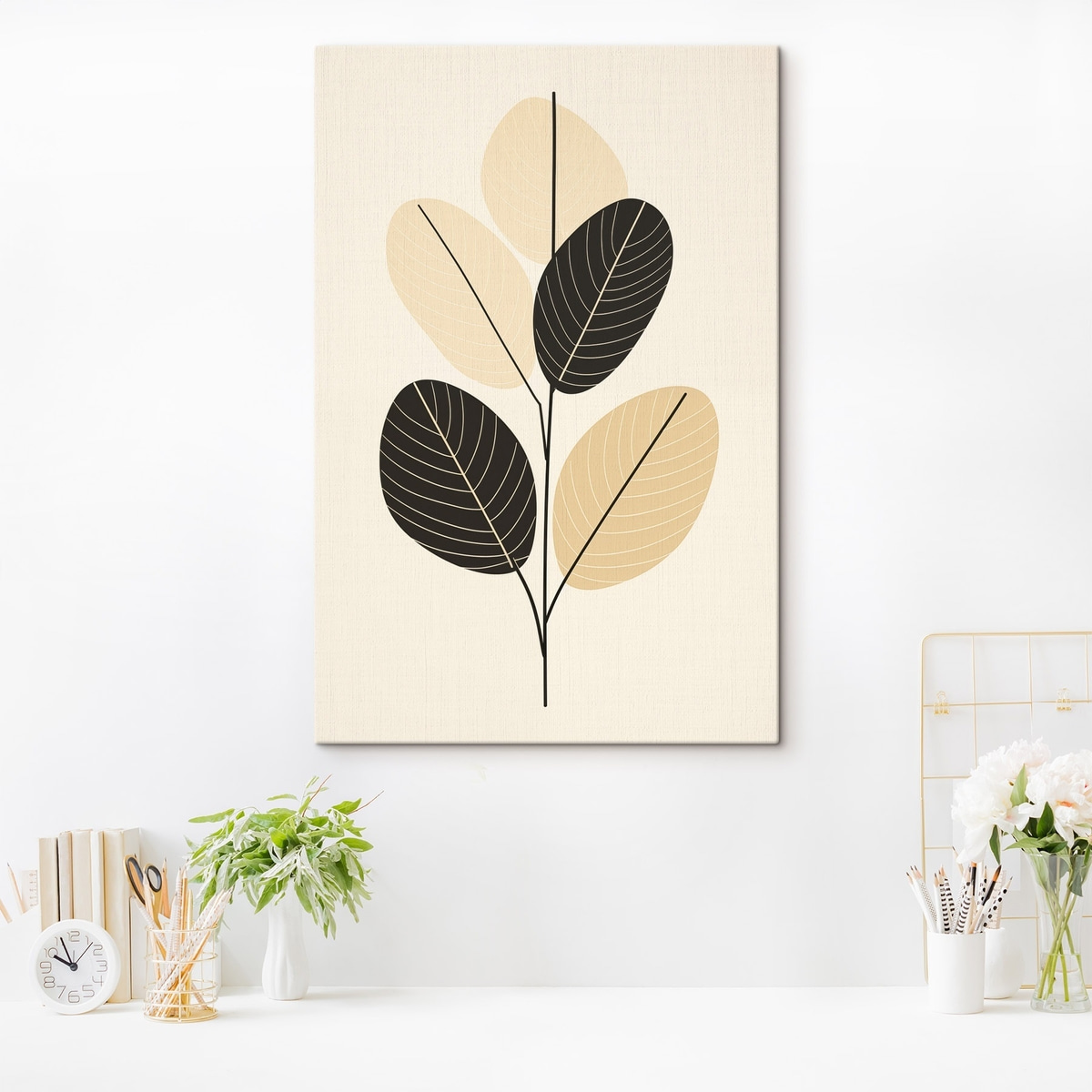 Abstracte compositie met gestructureerde ovale vormen op een reliëfachtergrond — interieur 2