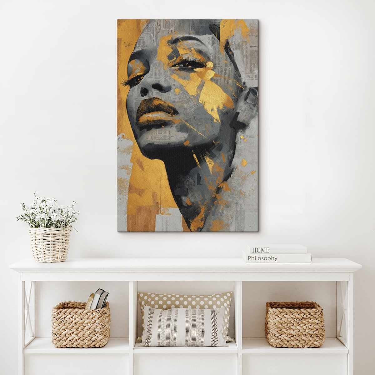 Gemengde-media-portret met krantenfragmenten en decoratieve penseelstreken — interieur 2