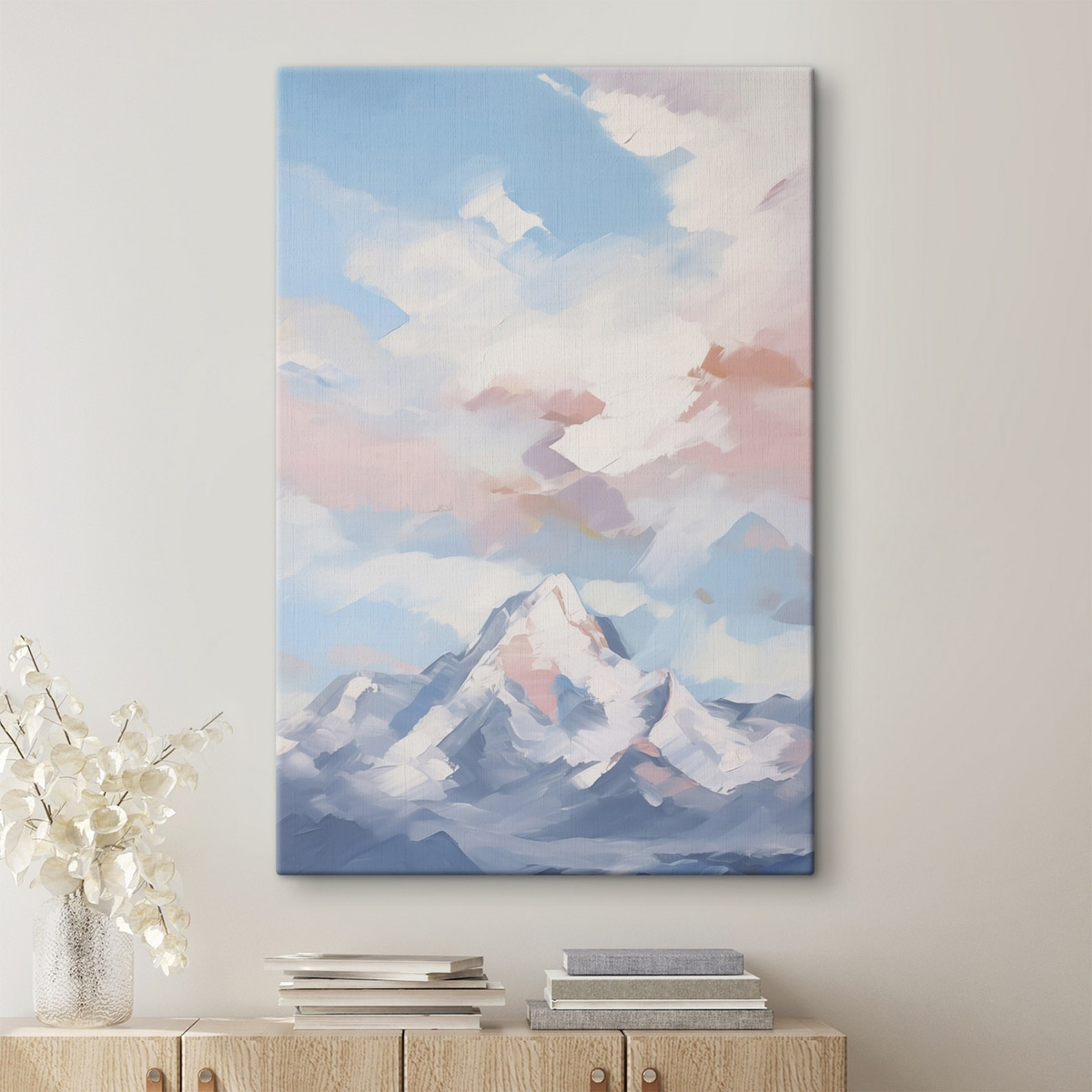 Berg tegen de lucht met wolken — interieur 1