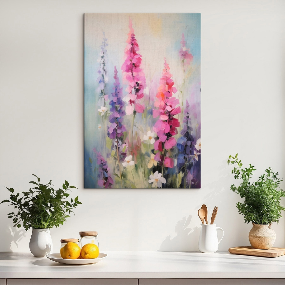 Roze en paarse bloemen met witte madeliefjes in een veld, zachte penseelstreken, pastelkleuren, impressionistische stijl — interieur 1