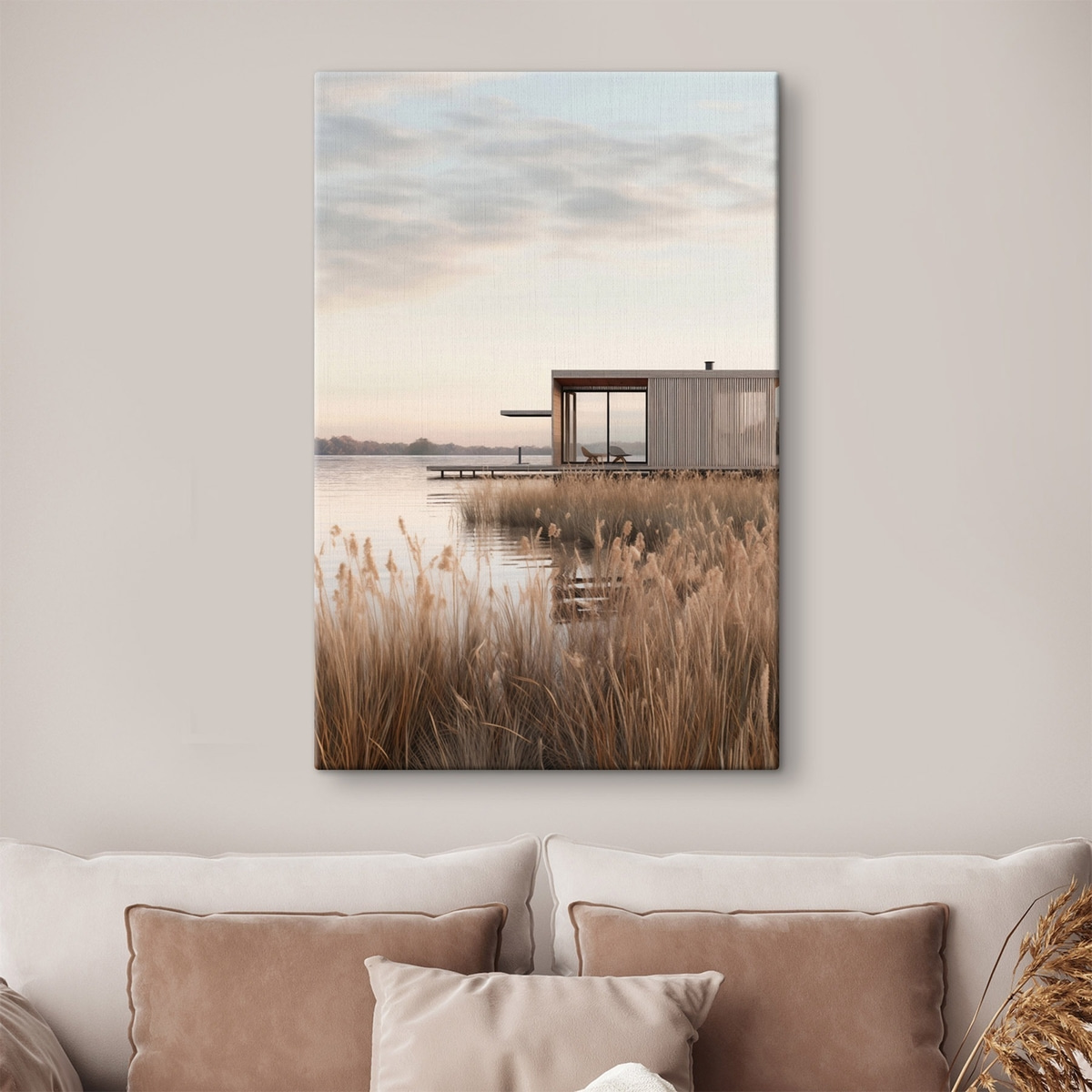 Moderne hut aan het meer tussen het riet in de zachte schemering — interieur 1